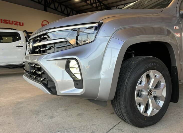 AMAROK D/CABINA 3.0 V-6 258cv A/T COMFORTLINE 4x4 0Km My2025. Financia Bco. Santander. Acércate a ORIO HNOS, SAN GENARO, concesionario oficial JMC, ISUZU, KAMA Camiones - Imagen 14