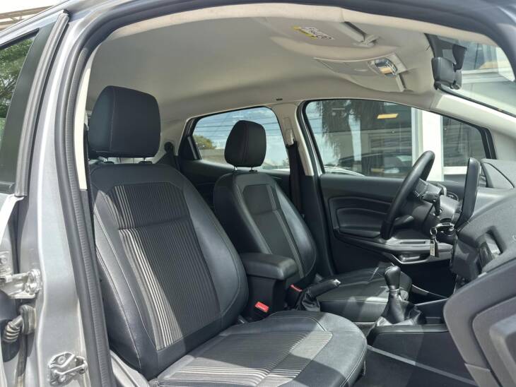 FORD ECOSPORT 1.5L NAFTA MANUAL FREESTYLE año 2018 UNICA! Financia Bco. Santander. Acércate a ORIO HNOS, SAN GENARO, concesionario oficial SHINERAY - Imagen 11