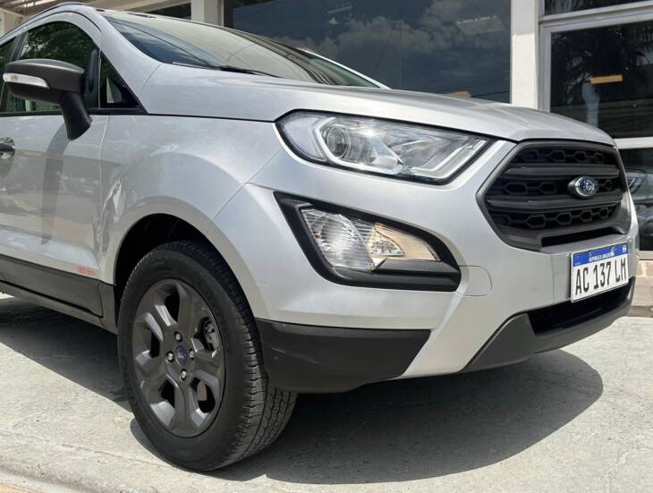 FORD ECOSPORT 1.5L NAFTA MANUAL FREESTYLE año 2018 UNICA! Financia Bco. Santander. Acércate a ORIO HNOS, SAN GENARO, concesionario oficial SHINERAY - Imagen 15