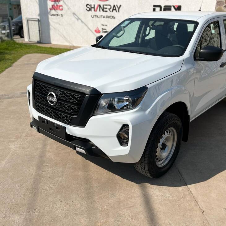 Nissan FRONTIER D/CABINA 2.3 TDI AUTOMATICA S 4x2 0Km My2024. Financia Bco. Santander. Acércate a ORIO HNOS, SAN GENARO, concesionario oficial JMC, ISUZU, KAMA Camiones - Imagen 6