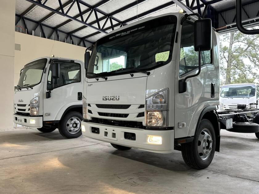ISUZU NPR75 Cabina Simple Chasis Largo 0Km My2026 DISPONIBLES! EL MEJOR ...