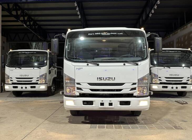 ISUZU NPR 75 CABINA DOBLE 5,2cc 160cv 7 PASAJ. 0Km my2023 DISPONIBLE. Financia Bco. Santander. Acércate a ORIO HNOS, SAN GENARO, concesionario oficial DFM, JMC, ISUZU, KAMA Camiones - Imagen 12