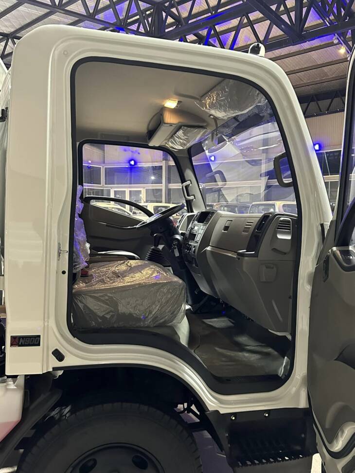 JMC N 900 NUEVA CABINA Línea Nueva my2024 p/ 4 Toneladas es la elección ideal. Financia Bco. Santander. Acércate a ORIO HNOS, SAN GENARO, concesionario oficial JMC, ISUZU, KAMA Camiones - Imagen 9