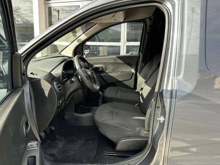 RENAULT KANGOO II EXPRESS CONFORT 1.6 Sce año 2021 con GNC. Financia Bco. Santander. Acércate a ORIO HNOS, SAN GENARO, concesionario oficial SHINERAY - Imagen 8