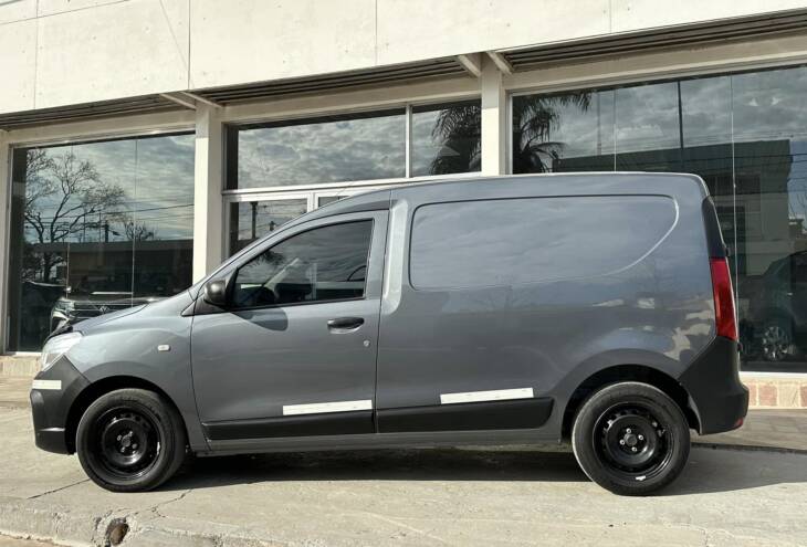 RENAULT KANGOO II EXPRESS CONFORT 1.6 Sce año 2021 con GNC. Financia Bco. Santander. Acércate a ORIO HNOS, SAN GENARO, concesionario oficial SHINERAY - Imagen 2