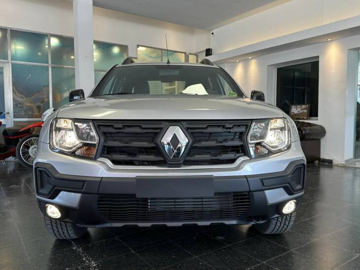 RENAULT OROCH 1.6 SEc MANUAL EMOTION 4x2 0Km My2025. Financia Bco. Santander. Acércate a ORIO HNOS, SAN GENARO, concesionario oficial SHINERAY - Imagen 2