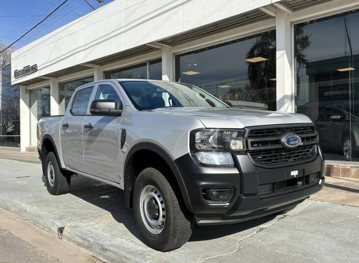 FORD RANGER D/CABINA 2.0 TDI XL M/T 4x2 0Km My2024 DISPONIBLE!  Financia Bco. Santander. Acércate a ORIO HNOS, SAN GENARO, concesionario oficial SHINERAY