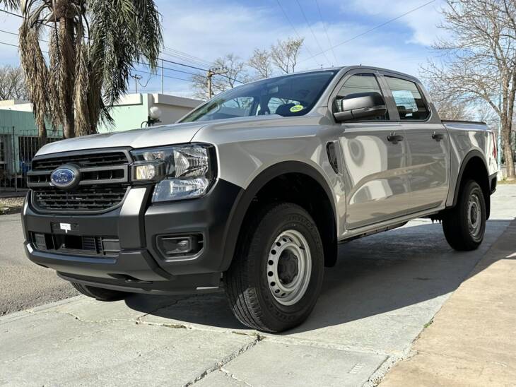 FORD RANGER D/CABINA 2.0 TDI XL M/T 4x2 0Km My2024 DISPONIBLE!  Financia Bco. Santander. Acércate a ORIO HNOS, SAN GENARO, concesionario oficial SHINERAY - Imagen 6