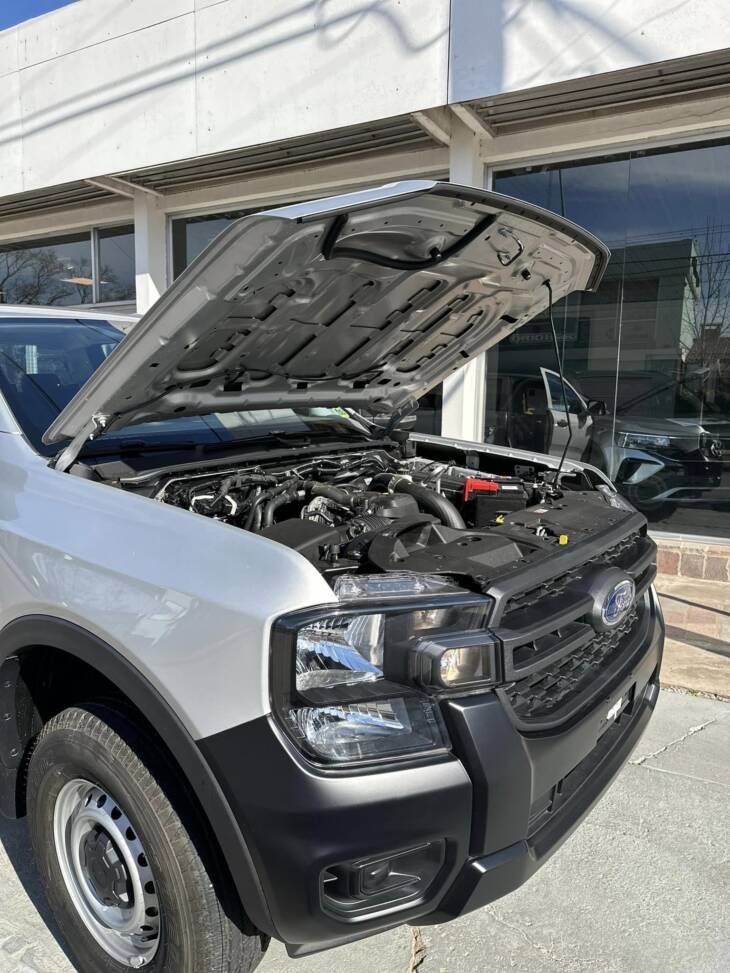 FORD RANGER D/CABINA 2.0 TDI XL M/T 4x2 0Km My2024 DISPONIBLE!  Financia Bco. Santander. Acércate a ORIO HNOS, SAN GENARO, concesionario oficial SHINERAY - Imagen 14