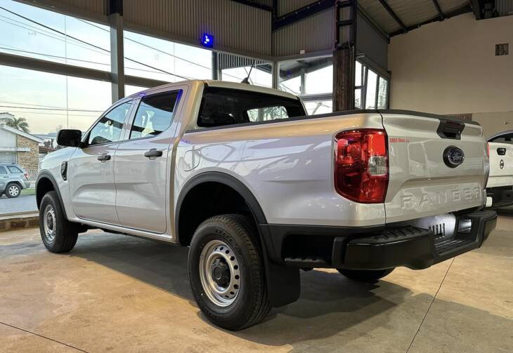 FORD RANGER D/CABINA 2.0 TDI XL M/T 4x2 0Km My2024.  Financia Bco. Santander. Acércate a ORIO HNOS, SAN GENARO, concesionario oficial SHINERAY - Imagen 3