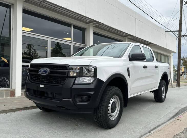 FORD RANGER D/CABINA 2.0 TDI XL M/T 4x4 0Km My2023 DISPONIBLE! Financia Bco. Santander. Acércate a ORIO HNOS, SAN GENARO, concesionario oficial SHINERAY