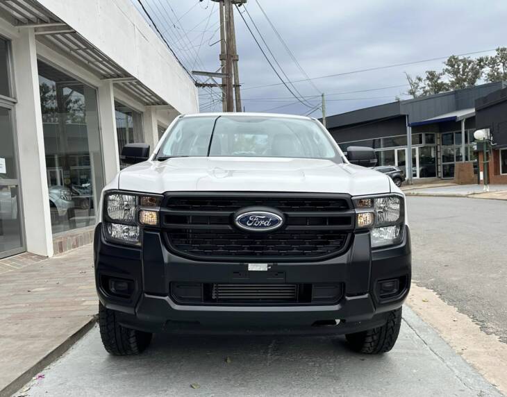 FORD RANGER D/CABINA 2.0 TDI XL M/T 4x4 0Km My2023 DISPONIBLE! Financia Bco. Santander. Acércate a ORIO HNOS, SAN GENARO, concesionario oficial SHINERAY - Imagen 8