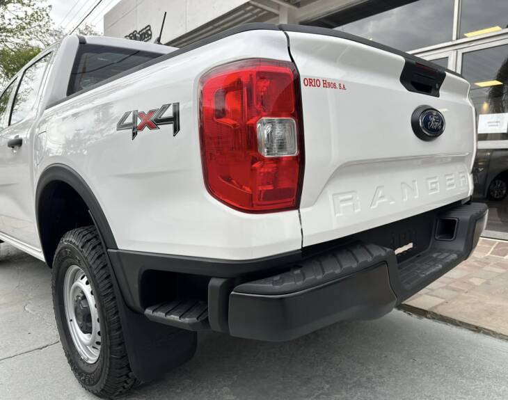 FORD RANGER D/CABINA 2.0 TDI XL M/T 4x4 0Km My2023 DISPONIBLE! Financia Bco. Santander. Acércate a ORIO HNOS, SAN GENARO, concesionario oficial SHINERAY - Imagen 4