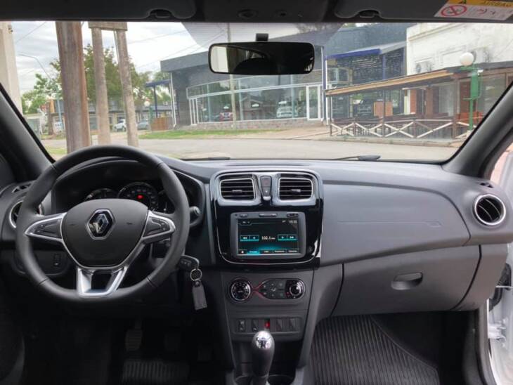 RENAULT SANDERO PH2 1.6 16v INTENSE MANUAL 0Km my2025. Financia Bco. Santander. Acércate a ORIO HNOS, SAN GENARO, concesionario oficial SHINERAY - Imagen 9