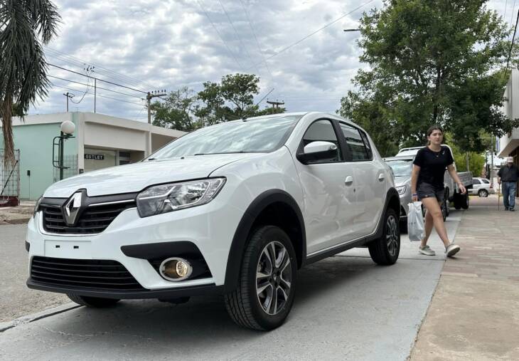 RENAULT SANDERO PH2 1.6 16v INTENSE CVT 0Km my2024. Financia Bco. Santander. Acércate a ORIO HNOS, SAN GENARO, concesionario oficial SHINERAY - Imagen 5