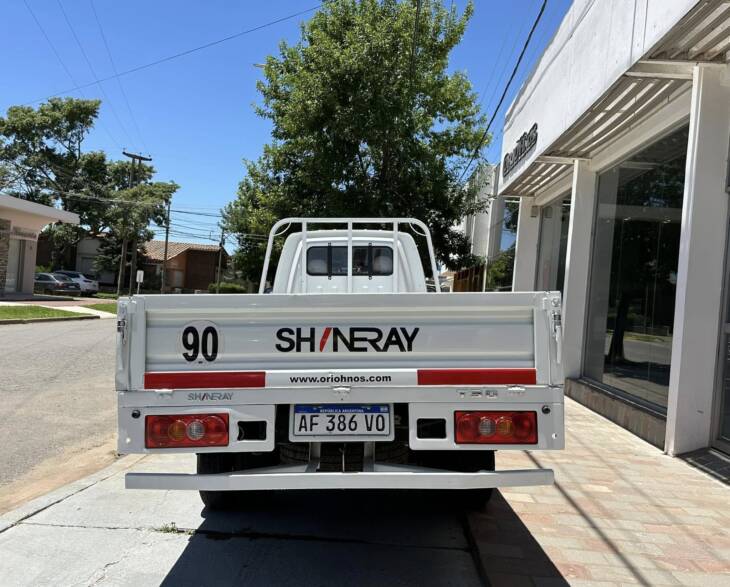 SHINERAY T30 C/SIMPLE CHASIS con DUALES año 2022 IMPECABLE! Financia Bco. Santander. Acércate a ORIO HNOS, SAN GENARO, concesionario oficial JMC, ISUZU, KAMA Camiones - Imagen 5