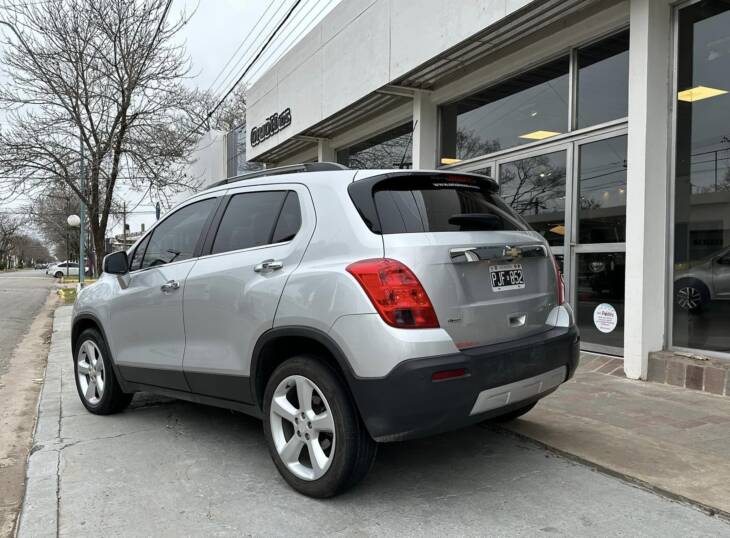 CHEVROLET TRACKER 1.8 AWD LTZ+ año 2015 TOPE DE GAMA, EXCELENTE! Financia Bco. Santander. Acércate a ORIO HNOS, SAN GENARO, concesionario oficial SHINERAY - Imagen 2