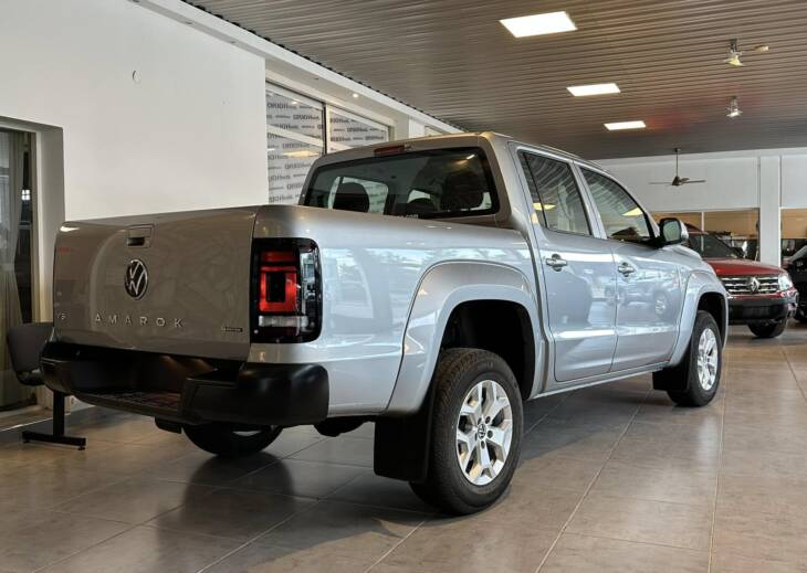 AMAROK D/CABINA 3.0 V-6 258cv A/T COMFORTLINE 4x4 0Km My2025. Financia Bco. Santander. Acércate a ORIO HNOS, SAN GENARO, concesionario oficial JMC, ISUZU, KAMA Camiones - Imagen 4