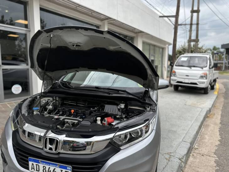 HRV EXL CVT año 2019 linea nueva. Impecable! Financia Bco. Santander. Acércate a ORIO HNOS, SAN GENARO, concesionario oficial JMC, ISUZU, KAMA Camiones - Imagen 14