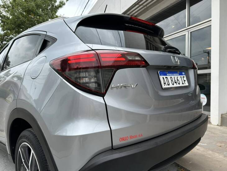 HRV EXL CVT año 2019 linea nueva. Impecable! Financia Bco. Santander. Acércate a ORIO HNOS, SAN GENARO, concesionario oficial JMC, ISUZU, KAMA Camiones - Imagen 4