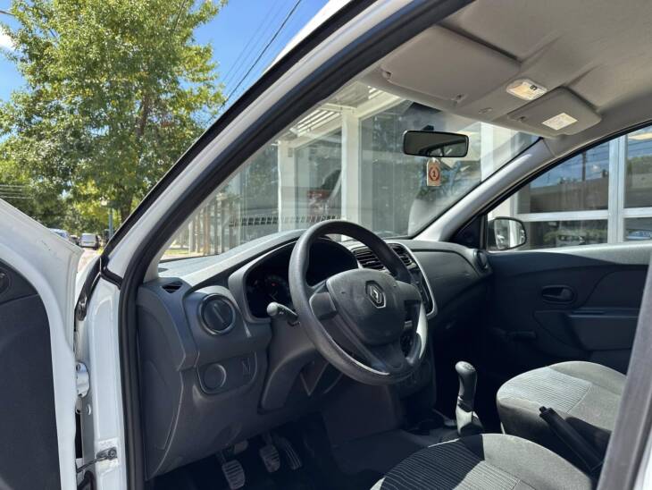 SANDERO 1.6 EXPRESSION año 2017. Financia Bco. Santander. Acércate a ORIO HNOS, SAN GENARO, concesionario oficial SHINERAY - Imagen 8