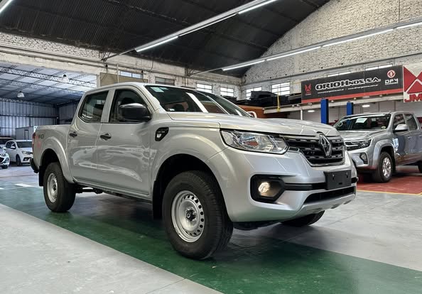 ALASKAN 4x4 2.3 TDI 160cv M/T CONFORT 0KM MY2023 UNICA! Financia Bco. Santander. Acércate a ORIO HNOS, SAN GENARO, concesionario oficial JMC, ISUZU, KAMA Camiones