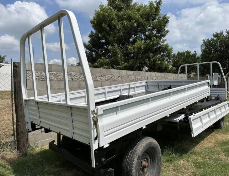 CAJA DE CARGA ORIGINAL KAMA X1 año 2025, NUEVA E IMPECABLE. ORIO HNOS