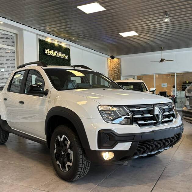 OROCH ICONIC 1.3 TCe 163cv 2WD CVT 0Km My2025, DISPONIBLES! Financia Bco. Santander o MG. Acércate a ORIO HNOS, SAN GENARO, concesionario oficial JMC, ISUZU, KAMA Camiones