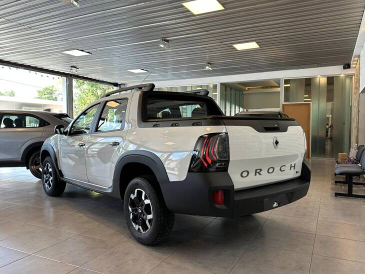 OROCH ICONIC 1.3 TCe 163cv 2WD CVT 0Km My2025, DISPONIBLES! Financia Bco. Santander o MG. Acércate a ORIO HNOS, SAN GENARO, concesionario oficial JMC, ISUZU, KAMA Camiones - Imagen 5