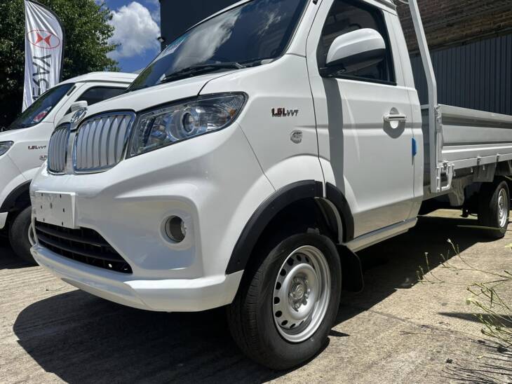 SHINERAY T30 C/SIMPLE GOMAS SIMPLE para 1.5 Toneladas 0km My2025. Financia Bco. Santander. Acércate a ORIO HNOS, SAN GENARO, concesionario oficial SHINERAY - Imagen 6