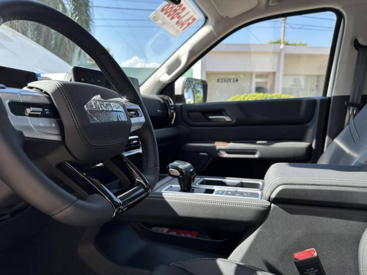 JMC GRAND AVENUE A/T 4x4 SLX NAFTERA 0Km. My2025. Financia Bco. Santander o MG. Acércate a ORIO HNOS, SAN GENARO, concesionario oficial JMC, ISUZU, KAMA Camiones - Imagen 11