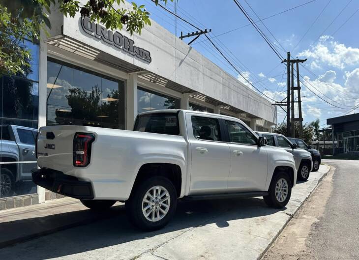 JMC GRAND AVENUE A/T 4x4 SLX NAFTERA 0Km. My2025. Financia Bco. Santander o MG. Acércate a ORIO HNOS, SAN GENARO, concesionario oficial JMC, ISUZU, KAMA Camiones - Imagen 3