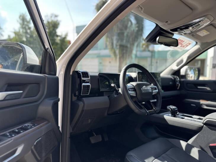 JMC GRAND AVENUE A/T 4x4 SLX NAFTERA 0Km. My2025. Financia Bco. Santander o MG. Acércate a ORIO HNOS, SAN GENARO, concesionario oficial JMC, ISUZU, KAMA Camiones - Imagen 10