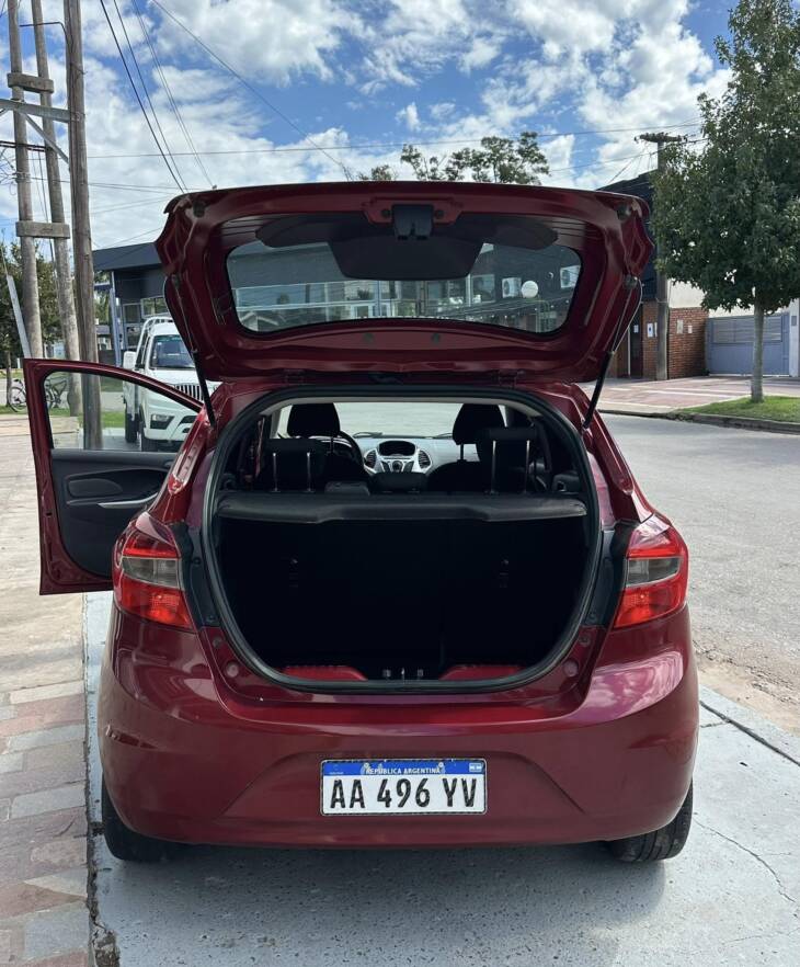 KA 1.5L M/T SEL año 2016 IMPECABLE! Financia Bco. Santander. Acércate a ORIO HNOS, SAN GENARO, concesionario oficial SHINERAY, DOMY Utilitarios - Imagen 12