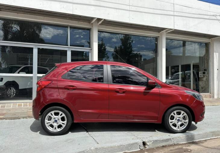KA 1.5L M/T SEL año 2016 IMPECABLE! Financia Bco. Santander. Acércate a ORIO HNOS, SAN GENARO, concesionario oficial SHINERAY, DOMY Utilitarios - Imagen 2