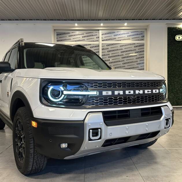 BRONCO 2.0 Turbo 253cv BADLANDS 0Km My2025. Financia Bco. Santander. Acércate a ORIO HNOS, SAN GENARO, concesionario oficial JMC, ISUZU, KAMA Camiones
