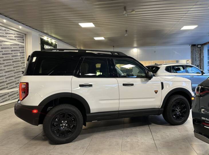 BRONCO 2.0 Turbo 253cv BADLANDS 0Km My2025. Financia Bco. Santander. Acércate a ORIO HNOS, SAN GENARO, concesionario oficial JMC, ISUZU, KAMA Camiones - Imagen 9