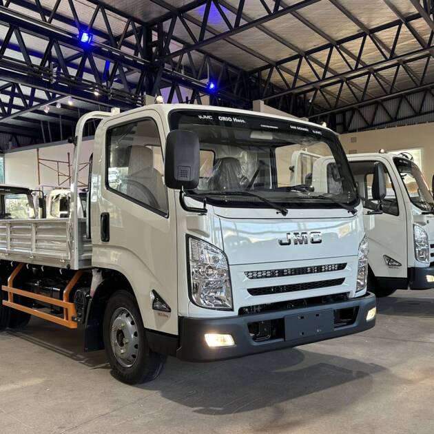 JMC N 900 NUEVA CABINA Línea Nueva my2025 p/ 4 Toneladas. Financia Bco. Santander o MG. Acércate a ORIO HNOS, SAN GENARO, concesionario oficial JMC, ISUZU, KAMA Camiones