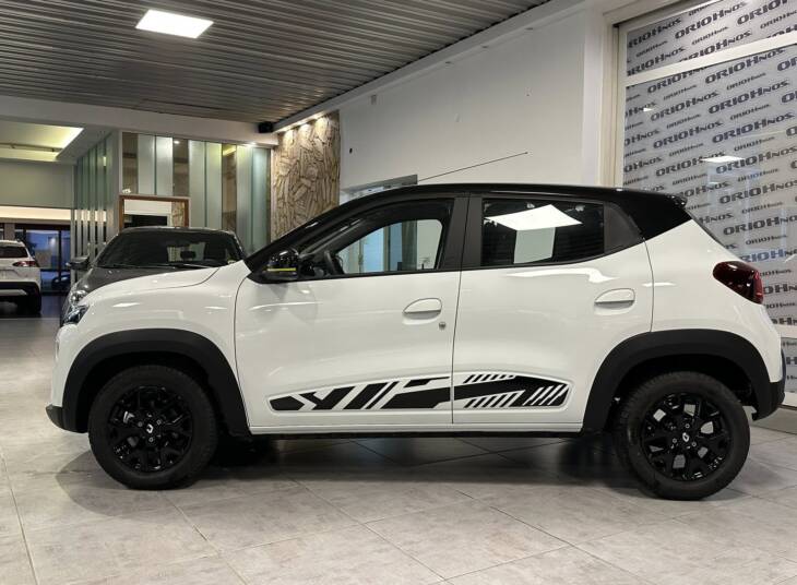 KWID ICONIC 1.0 BITONO 0Km My2025. Financia Bco. Santander. Acércate a ORIO HNOS, SAN GENARO, concesionario oficial SHINERAY, DOMY Utilitarios - Imagen 8