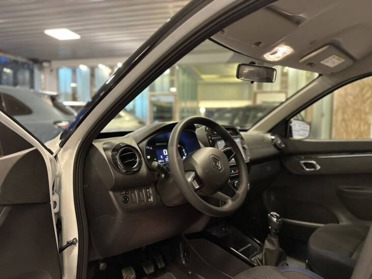 KWID ICONIC 1.0 BITONO 0Km My2025. Financia Bco. Santander. Acércate a ORIO HNOS, SAN GENARO, concesionario oficial SHINERAY, DOMY Utilitarios - Imagen 2