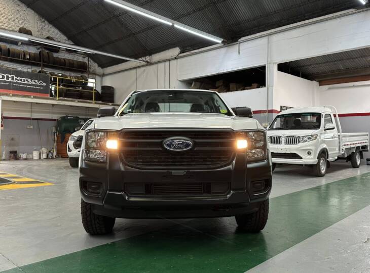 RANGER Doble Cabina 2.0 TDI XL M/T 4x4 0Km My2023. Financia Bco. Santander o MG. Acércate a ORIO HNOS, SAN GENARO, concesionario oficial JMC, ISUZU, KAMA Camiones - Imagen 6