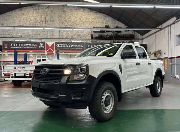 RANGER Doble Cabina 2.0 TDI XL M/T 4x4 0Km My2023. Financia Bco. Santander o MG. Acércate a ORIO HNOS, SAN GENARO, concesionario oficial JMC, ISUZU, KAMA Camiones