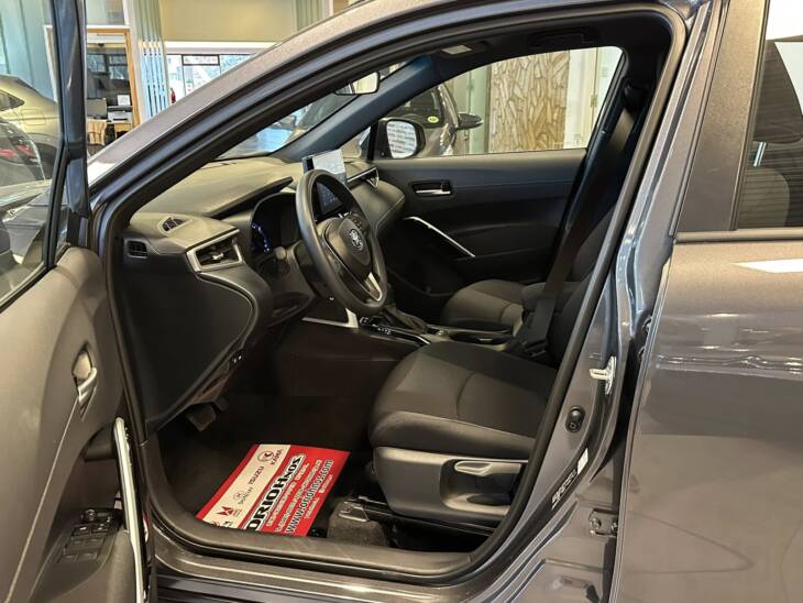COROLLA CROSS 2.0 XLI CVT 0Km My2025 Línea Nueva Financia Bco. Santander. Acércate a ORIO HNOS, SAN GENARO, concesionario oficial JMC, ISUZU, KAMA Camiones - Imagen 8