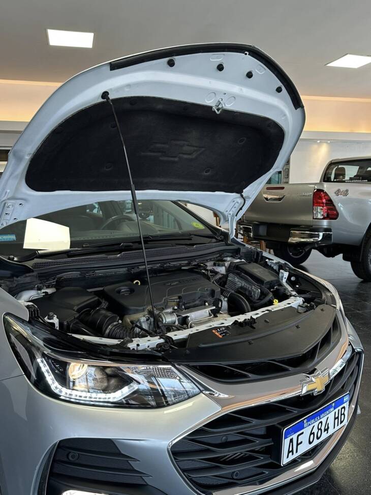 CRUZE 4 PTAS 1.4 TURBO A/T LTZ año 2023 IMPECABLE! Acércate a ORIO HNOS, SAN GENARO, concesionario oficial JMC, ISUZU, KAMA Camiones - Imagen 17