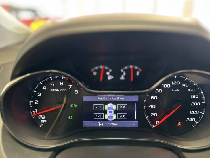 CRUZE 4 PTAS 1.4 TURBO A/T LTZ año 2023 IMPECABLE! Acércate a ORIO HNOS, SAN GENARO, concesionario oficial JMC, ISUZU, KAMA Camiones - Imagen 15