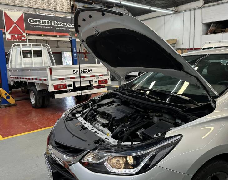 CHEVROLET CRUZE 4 PTAS 1.4 TURBO A/T LTZ año 2021 IMPECABLE! Financia Bco. Santander. Acércate a ORIO HNOS, SAN GENARO, concesionario oficial JMC, ISUZU, KAMA Camiones - Imagen 7