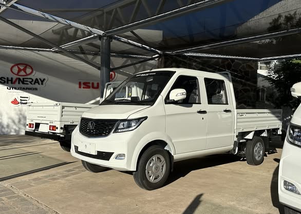 DOMY 1.5 L 104hp DOBLE CABINA K2 0Km My2025 super maniobrable! Financia Bco. Santander. Acércate a ORIO HNOS, SAN GENARO, concesionario oficial SHINERAY, DOMY Utilitarios