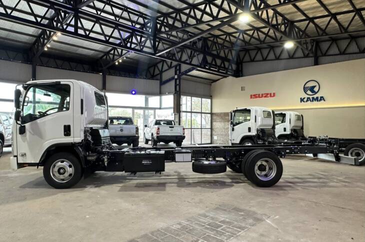 ISUZU NQR90 5.2 L 190cv CHASIS LARGO 0Km My2025. Financia Bco. Santander. Acércate a ORIO HNOS, SAN GENARO, concesionario oficial JMC, ISUZU, KAMA Camiones - Imagen 6