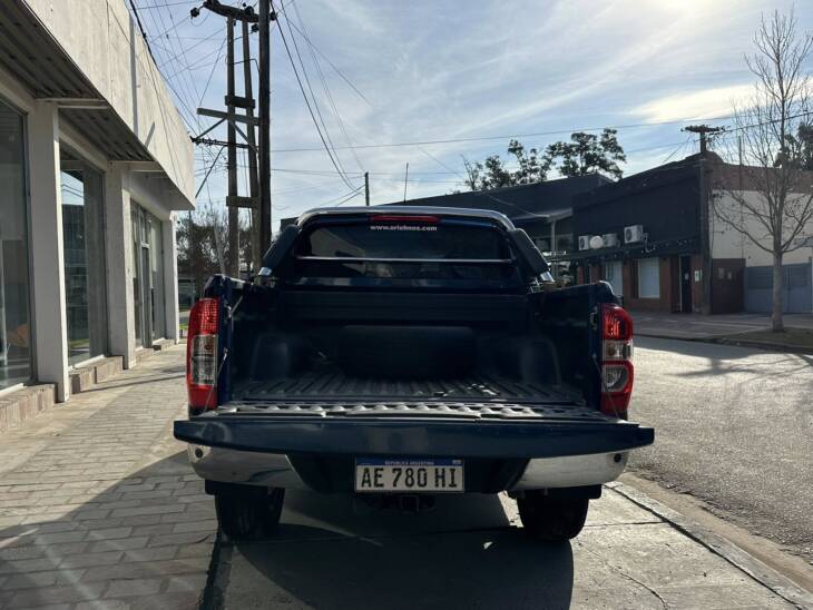 ALASKAN D/C 2.3 TDI 190cv MANUAL ICONIC 4x4 año 2021 con 83.000Km. Financia Bco. Santander. Acércate a ORIO HNOS, SAN GENARO, concesionario oficial JMC, ISUZU, KAMA Camiones - Imagen 5