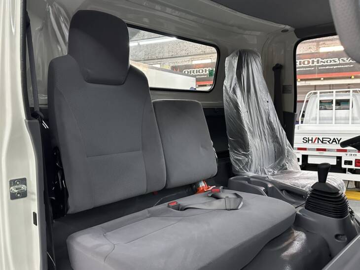 ISUZU NPR75 Cabina Simple Chasis Largo 0Km My2025. Financia Bco. Santander. Acércate a ORIO HNOS, SAN GENARO, concesionario oficial JMC, ISUZU, KAMA Camiones - Imagen 15
